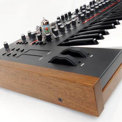 DSI Dave Smith Sequential Pro-2 Synthesizer +OVP + Neuwertig +1,5 Jahre Garantie image 8