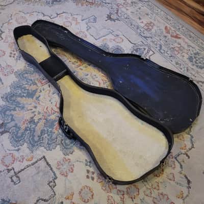 Vintage Black Chipboard Offset Electric Bass Guitar Case - 1960s? 1970s? Fits Fender and Ric image 7