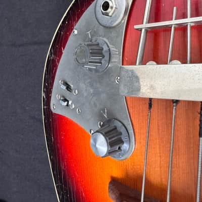 Hüttl bass 1960s - shortscale image 9