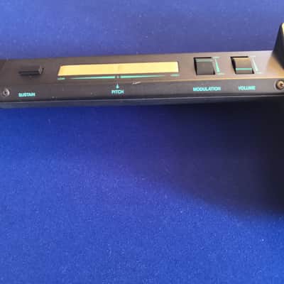 Yamaha KX5 Keytar image 2