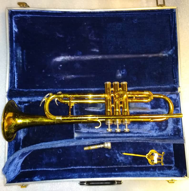 KING Cleveland 600 Trumpet B♭ King Cleveland 600 Trumpet with case/MP, USA, Very Good Condition