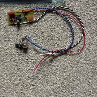 Demeter Mid boost / fat control onboard preamp 2026 image 2