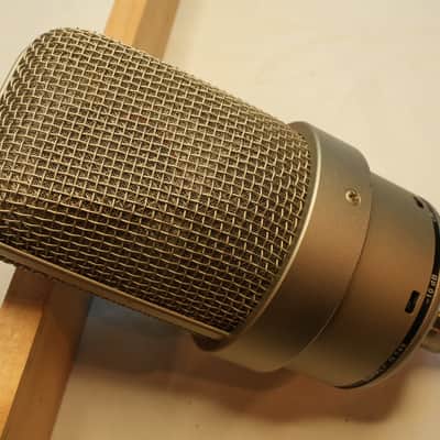 Neumann M 150 Small Diaphragm Omnidirectional Tube Condenser Microphone 2001 - Present - Nickel image 4