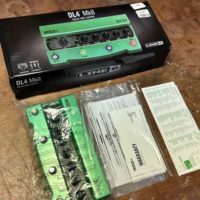 Line 6 DL4 MkII 2022 - Present - Green / Black image 2