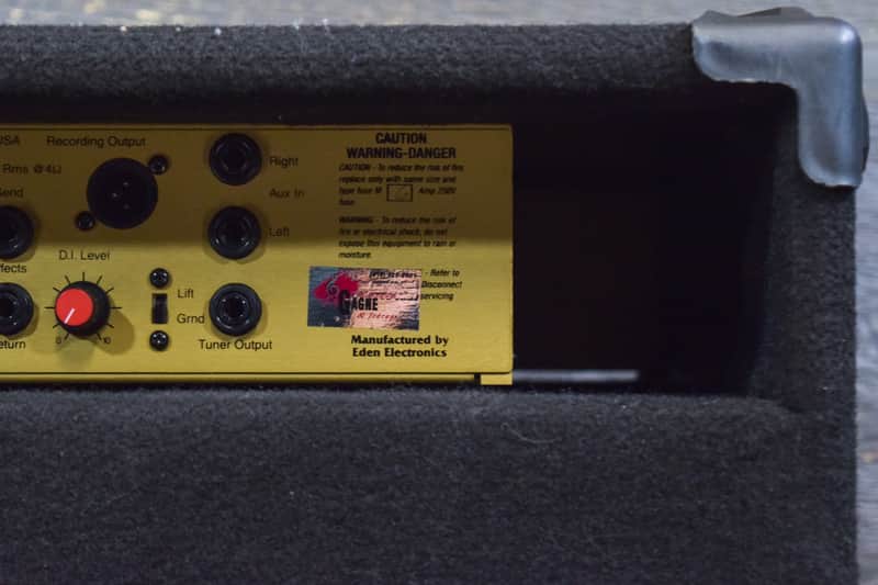 Eden CXC-400 CXC Solo Series 400-Watt 4x10