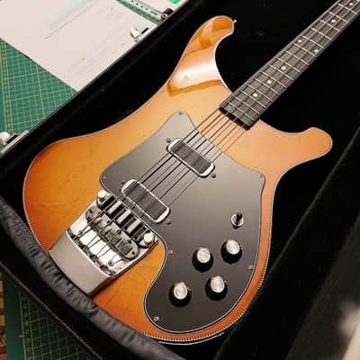 Rickenbacker 4002 1978 Walnut GLO - Collector's Holy Grail - The Pinnacle of RIC Engineering image 5