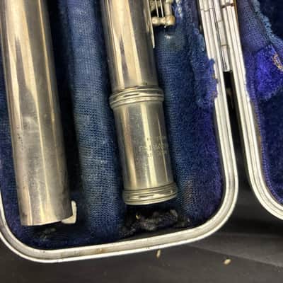 Muramatsu 111 Flute Wind Instrument with Hard Case Needs Adjustment Tested image 5