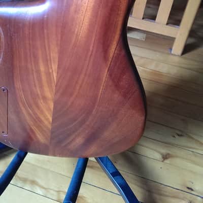 MF / Jacques Simoneau custom bass 6 strings fretless image 9