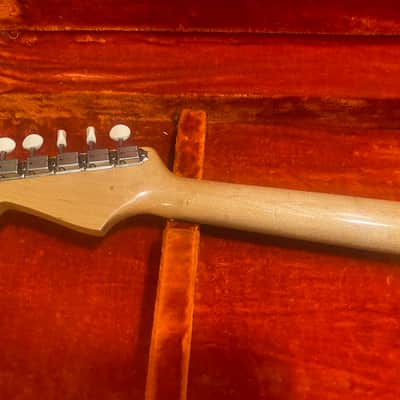 Fender Duo-Sonic 1963 Sunburst with OHSC image 11