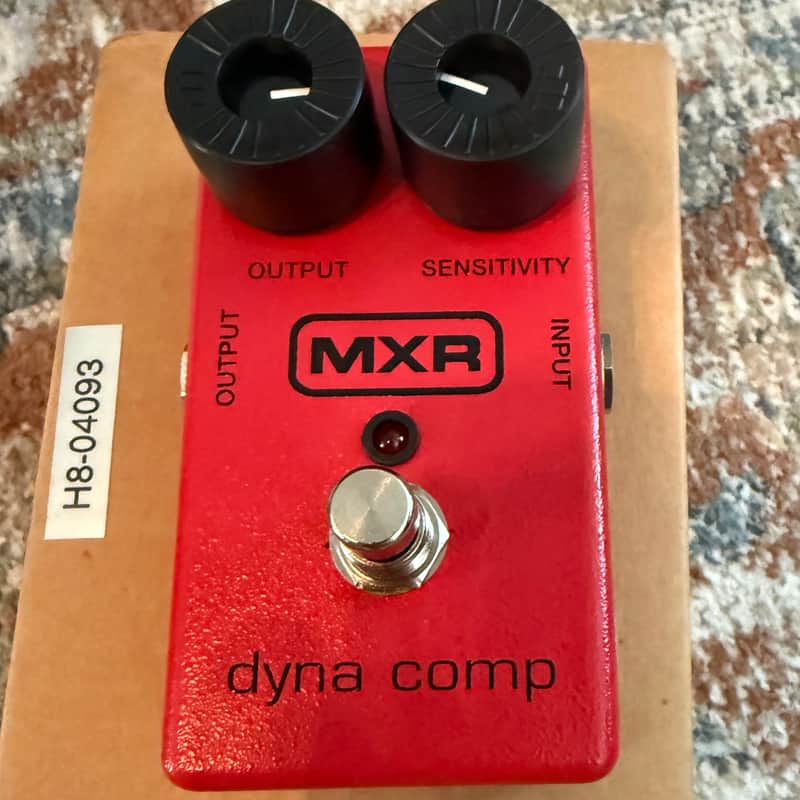 MXR Dyna Comp M-102 2000 - Red image 1