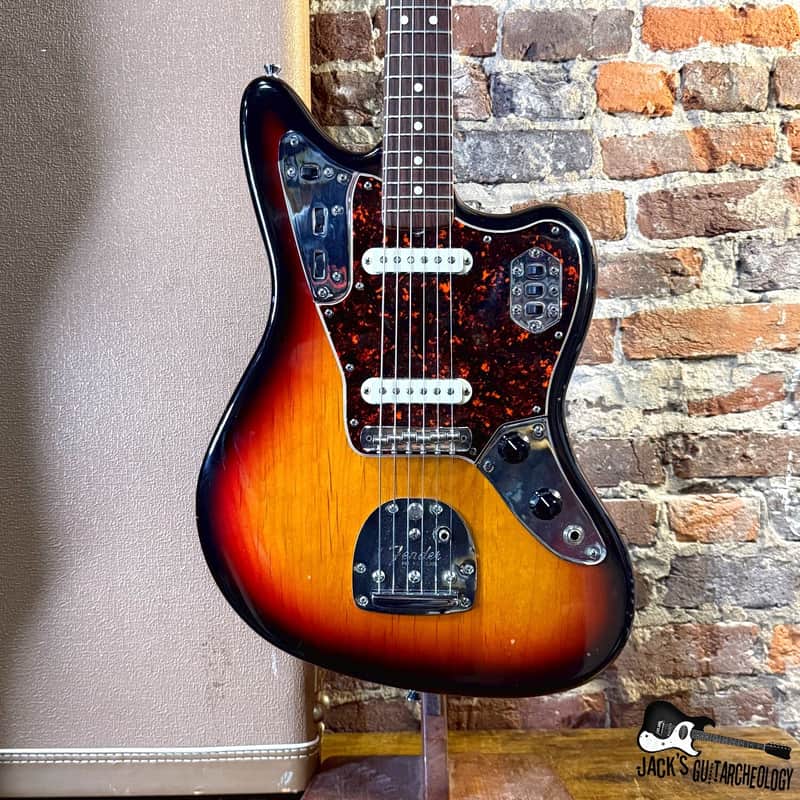 Fender American Vintage '62 Jaguar AVRI Electric Guitar w/ HSC (2001 - Sunburst)