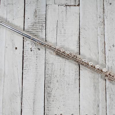 Gemeinhardt 2SP Silver Plated Student Flute Made in the USA with Hardshell Case image 1