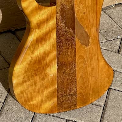 Rickenbacker 4000 Bass 1959 - a crazy cool 100% original 1 of 50 ever made in its Mapleglo finish. image 5