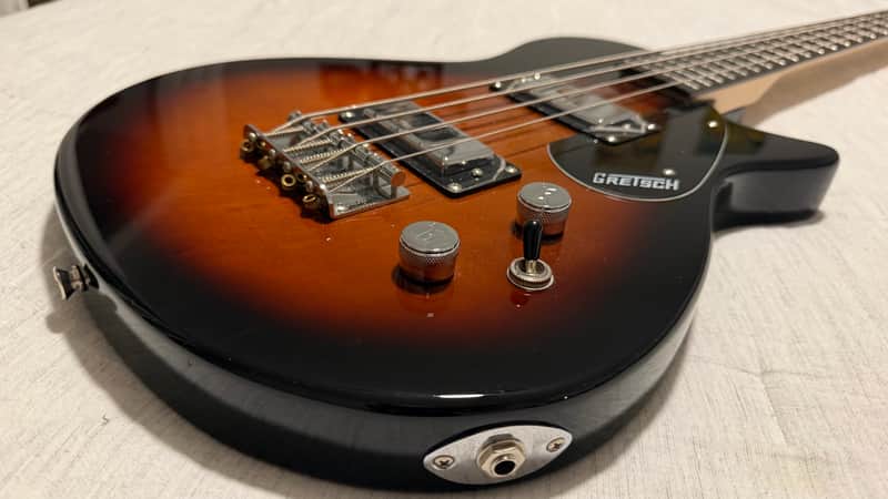 Gretsch G2220 Junior Jet Bass II with Walnut Fretboard Tobacco Sunburst  Stain with Case