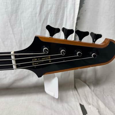 Gibson Thunderbird IV 4-string Bass with Case 2002 image 6