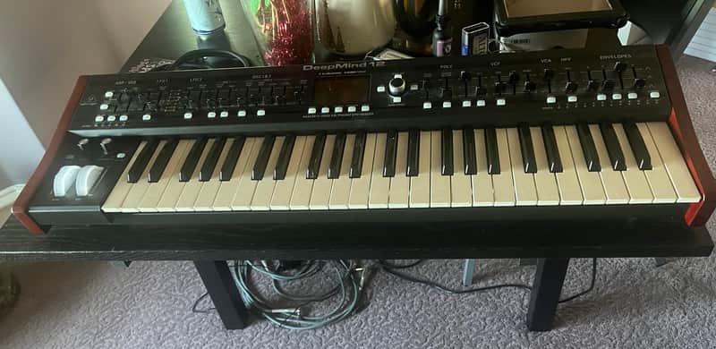Behringer DeepMind 12 49-Key 12-Voice Polyphonic Analog Synth 2016 - Present - Black image 1