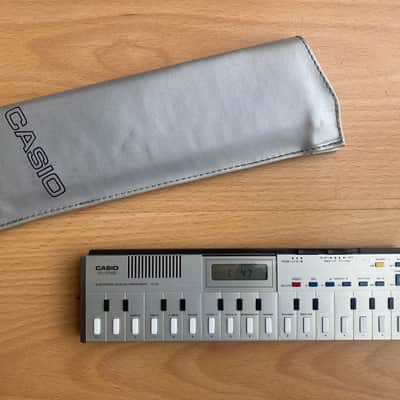 Casio VL-Tone VL-10 1980 Metallic Grey