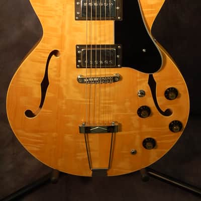 Video Demo 1978 Vintage Japan  Lawsuit Penco E-20N 335 Flamey Body Pro SEtup New  Hard Shell Case image 2