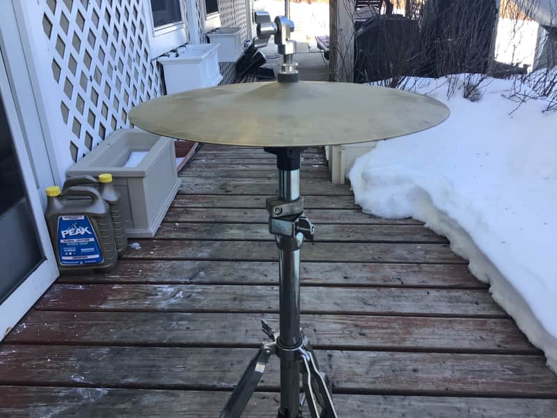 Zildjian Istanbul new stamp 60s 70s - Bronze with Tama stand image 1
