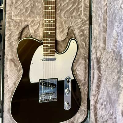 Fender American Ultra Telecaster, Rosewood Fingerboard, Texas Tea with Case - Pre Owned image 2