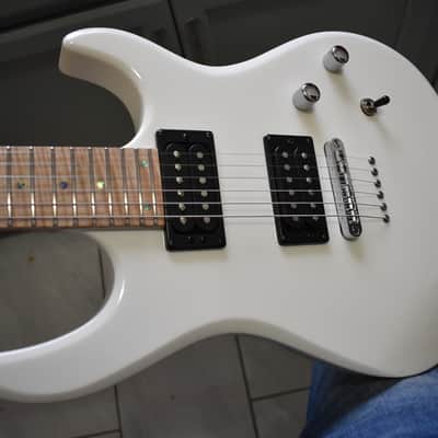 Kiesel DC 127, great specs, Deluxe Kiesel Hardsell case image 15