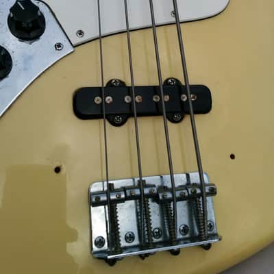 Fresher Jazz bass Lefty made in Japan/w HSC image 7