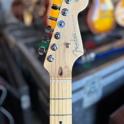 Fender 50th Anniversary American Series Stratocaster with Maple Fretboard 2004 image 3