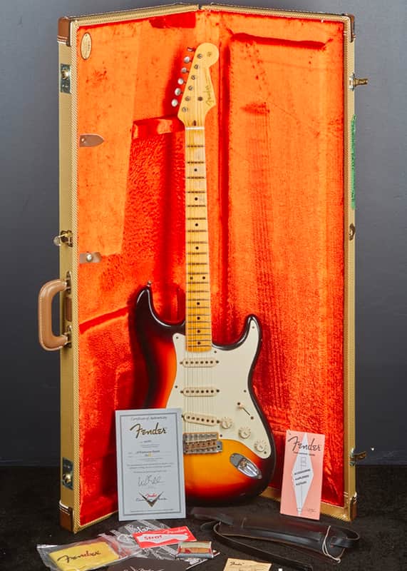 Fender 1958 Stratocaster Relic Time Machine 2011 - Chocolate 3Color Sunburst image 1