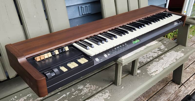 STUDIO SALE! Hammond XB-2 Organ 1991 Japan image 1