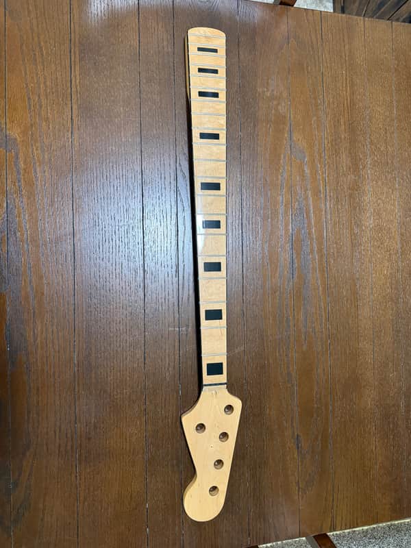 Canadian Maple 5 String Bass Neck 2000s - Gloss image 1
