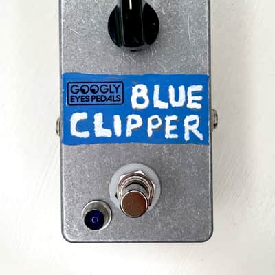 Dane Armstrong Blue Clipper Clone image 1