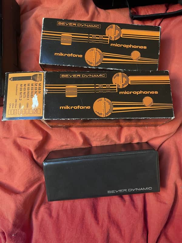 Beyerdynamic M 69 N (C) Vintage Dynamic Microphone Matched Pair NOS with Boxes & Frequency Charts image 1