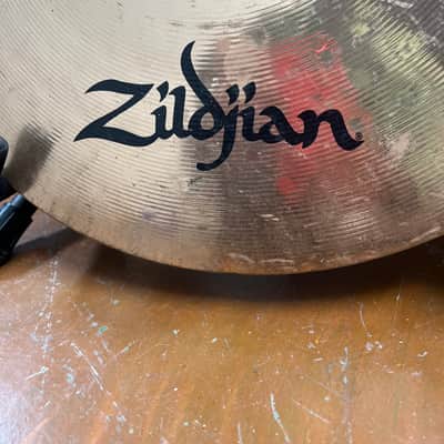 Zildjian ZBT Crash 16” Cymbal image 2