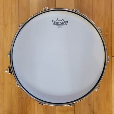 Snares - (Used) DW Collector's Series 5.5x14 Almond Snare Drum image 6