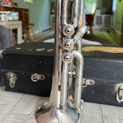 Frank Holton "New Proportion" Cornet — Serial #6646 — Chicago, c.1903–05 — Silver Plate — Collector-Player — Original Case, Extra Slides & Two Period Holton Mouthpieces image 6