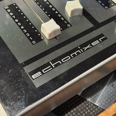 Replacement Knobs (x5) - Telefunken Echomixer 1960's - Gray image 1