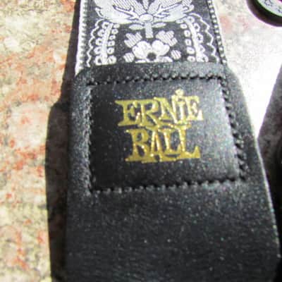 Ernie Ball P04150 2" Jacquard Guitar Strap 2010s - Silver image 2