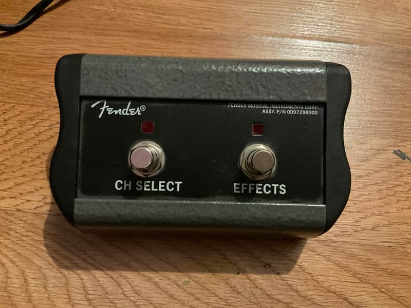 Fender Two Button Foot Switch image 1