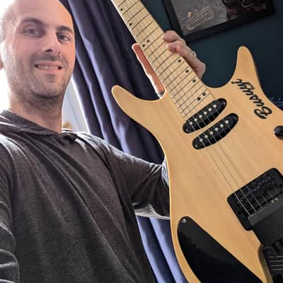 4 String Short Scale Neck Through Bass/6 String Tremolo Busuyi Double Side, Headless Guitar image 3