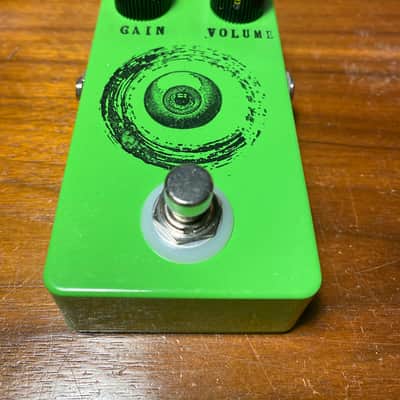 Super-Freq Haunting Mids (not JHS) 2019 Green image 2