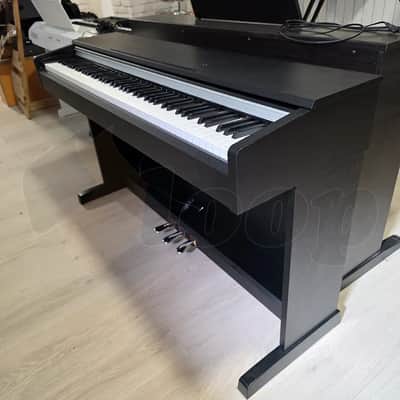 Yamaha YDP-142 Arius 88 image 2