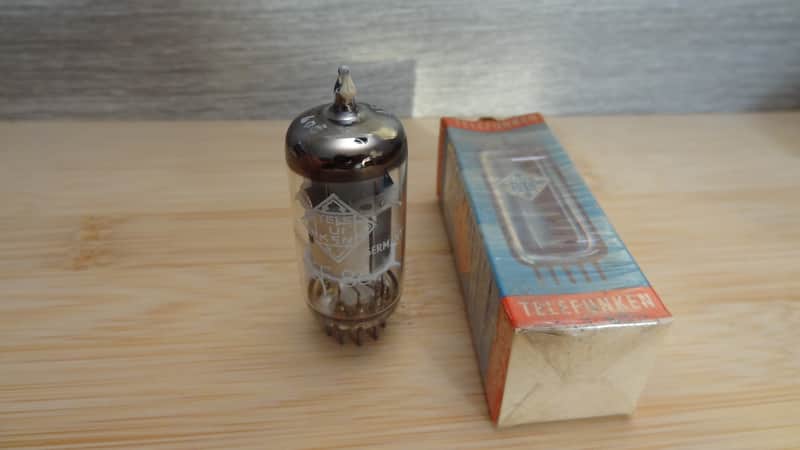 Rare 1958 NOS NIB TELEFUNKEN ef86 silver MEDICAL grade VERY STRONG tube preamp limiter tube mic U67 image 1