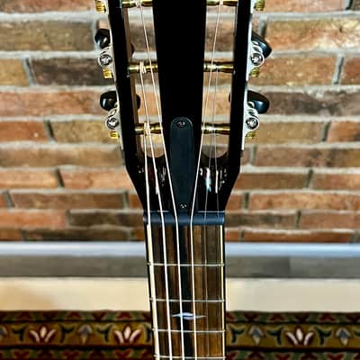2025 Taylor 812ce 12-Fret V-Class mint Condition image 5