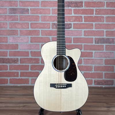 Martin 000C Jr E Acoustic-electric Guitar image 1