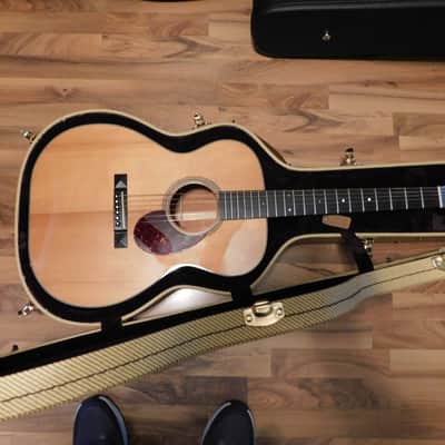 Huss and Dalton TOM-M Custom #4683 - Gloss image 1