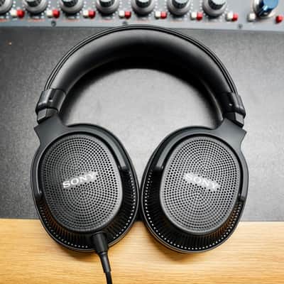Sony MDR-MV1 (Ex Demo) image 3