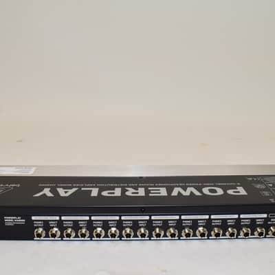 Behringer HA8000 8-Channel Headphone Mixing/Distribution Amplifier image 8