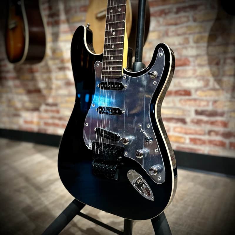 Fender Tom Morello Signature Stratocaster | Reverb Canada