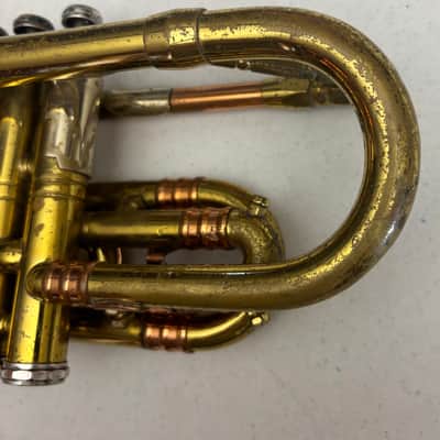 Getzen Super Deluxe Tone-Balanced Trumpet image 4