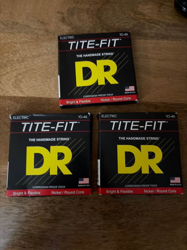 DR MT-10 Tite Fit Electric Guitar Strings 10-46 2010s - Standard image 1